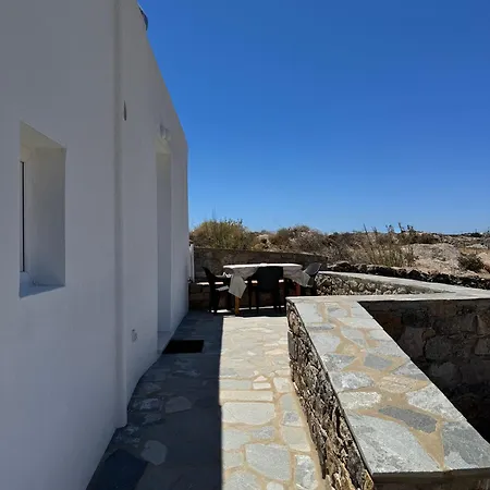 Oxalis Mykonos 아파트 Plintri